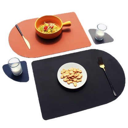 Lumivida Place Mat & Coaster – Elegant Faux Leather Accessories