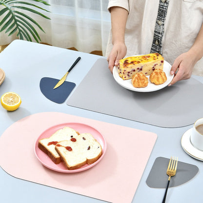 Lumivida Place Mat & Coaster – Elegant Faux Leather Accessories