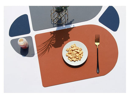 Lumivida Place Mat & Coaster – Elegant Faux Leather Accessories
