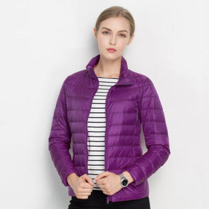 Women's quilted jacket with long sleeves and zipper