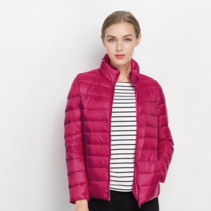 Women's quilted jacket with long sleeves and zipper