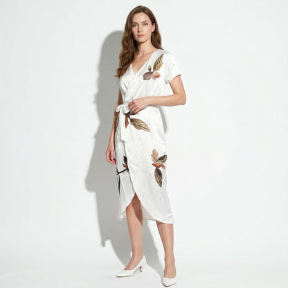 Women's Wrap Midi Dress with V-Neck and Leaf Print Short Sleeve Calf-Length made of Flowing Fabric
